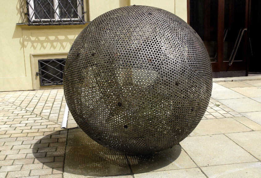 Vladimír Škoda, Untitled, 2005, perforated steel, Nová radnice